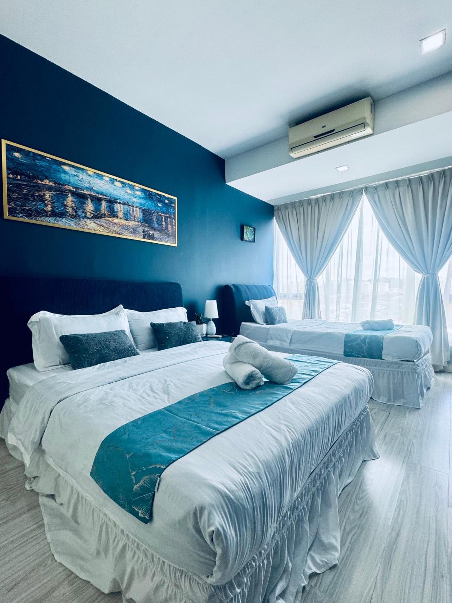 Riverside Opulent Nights At Sky Hotel Кота Кинабалу Екстериор снимка