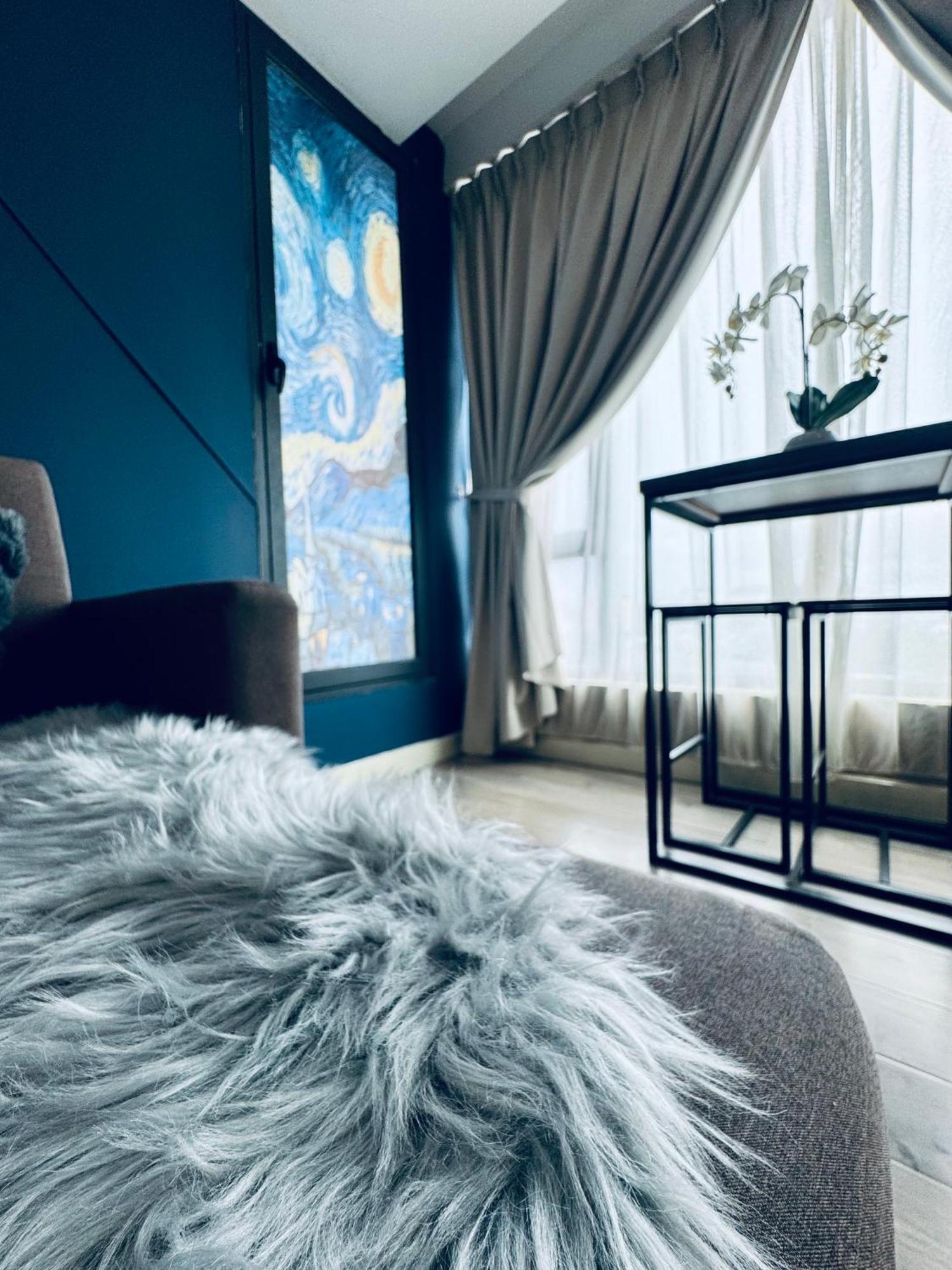 Riverside Opulent Nights At Sky Hotel Кота Кинабалу Екстериор снимка